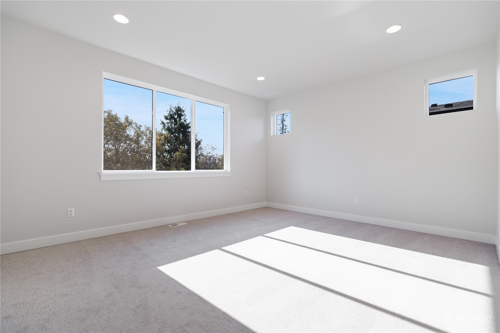 3930 179th Place Southeast Bothell, WA 98012 - Photo 17 of 31 Gallery Image 17