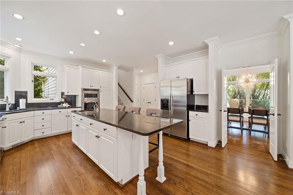 2804 County Clare Road Greensboro, NC 27407 - Photo 25 of 50 Kitchen connected to Dining Room