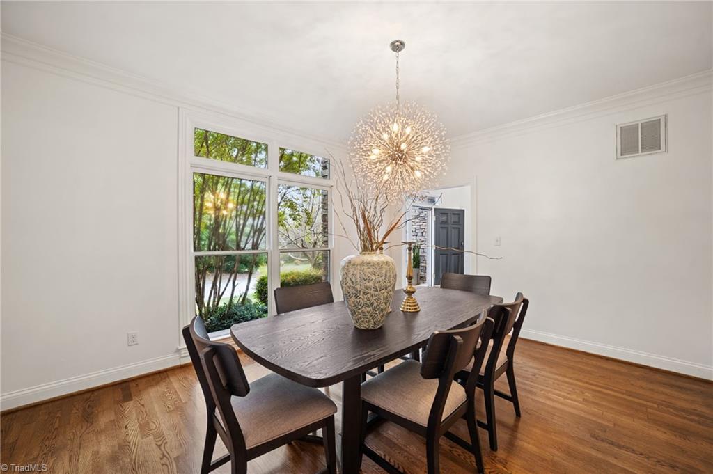 2804 County Clare Road Greensboro, NC 27407 - Photo 8 of 50 Dining Room