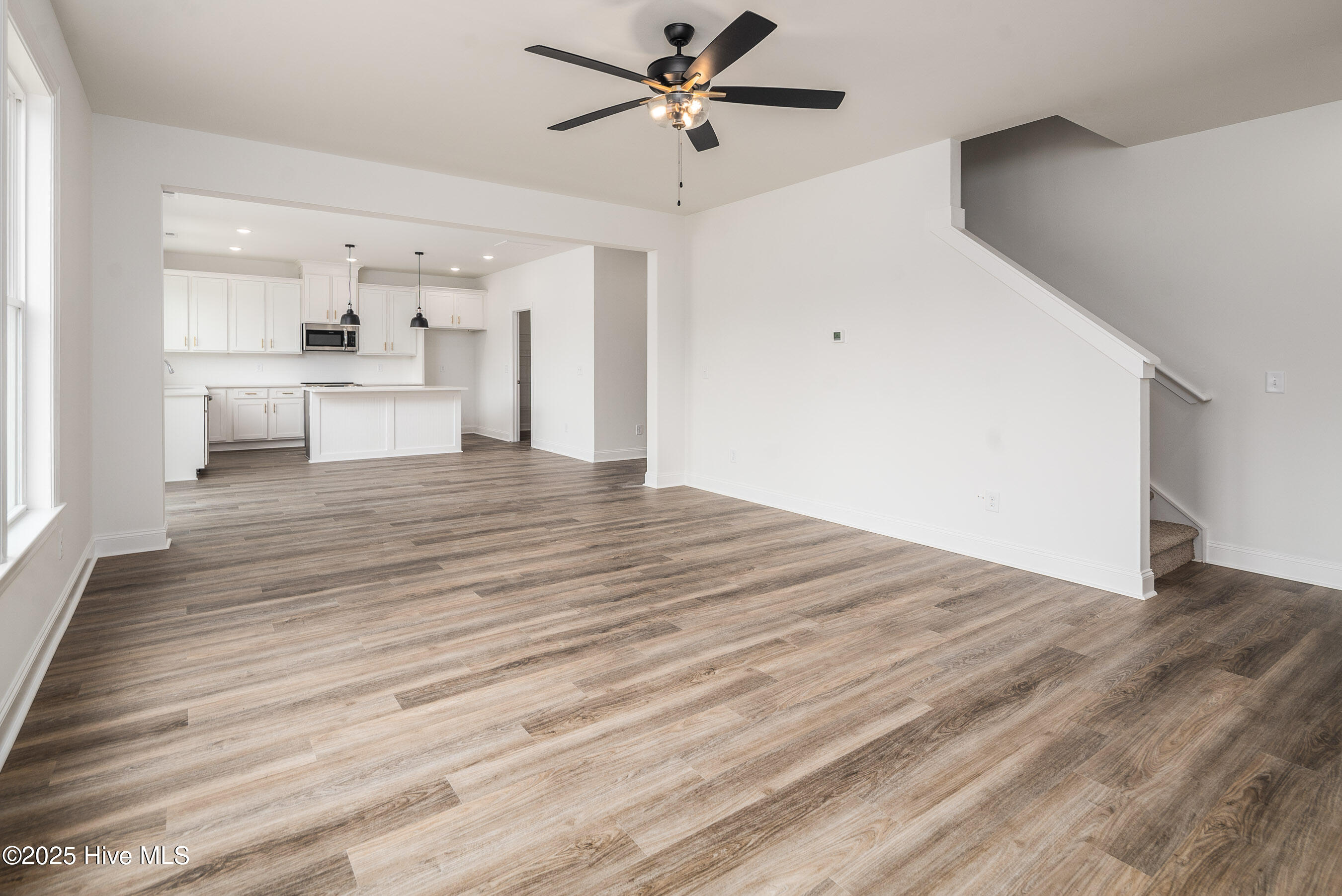 767 Fairway Road Ayden, NC 28513 - Photo 3 of 29 rep. photos