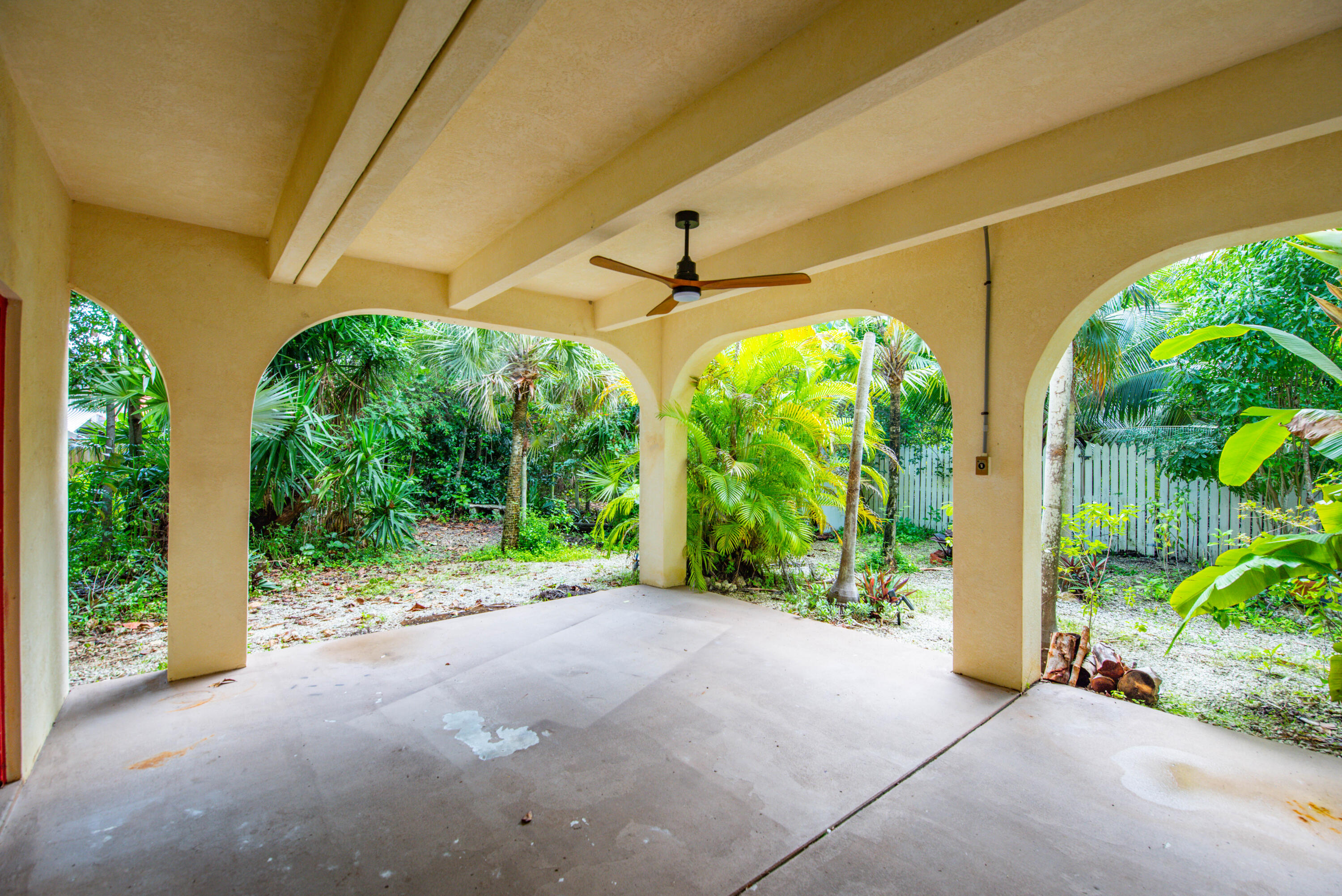 29850 Journeys End Road Big Pine Key, FL 33043 - Photo 28 of 32 021-29850JourneysEndRoad-BigPineKey-FL-3
