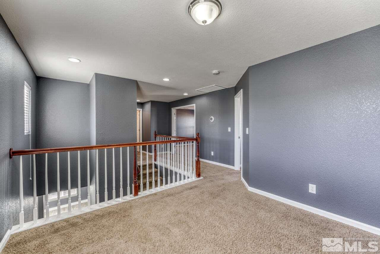 8935 Convair Way Reno, NV 89506 - Photo 22 of 39 a view of a hallway