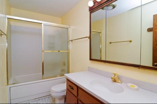 5 Aberdeen Road Hawthorn Woods, IL 60047 - Photo 14 of 15