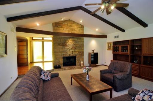 5 Aberdeen Road Hawthorn Woods, IL 60047 - Photo 5 of 15