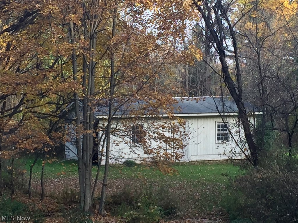 7537 Huntington Road Hudson, OH 44236 - Photo 9 of 10 The outbuilding is a fabulous bonus for whatever you have in mind. Truly the best of all worlds from land to living space. Make the luxury of rareness yours to enjoy!