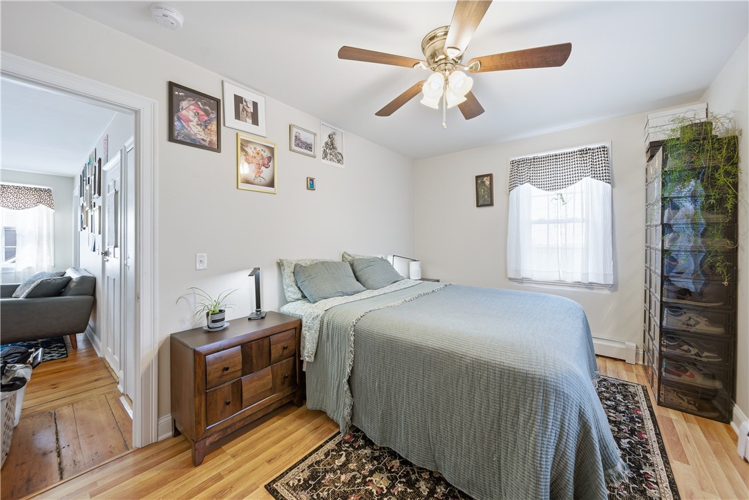 27 Barney Street Warren, RI 02885 - Photo 11 of 39