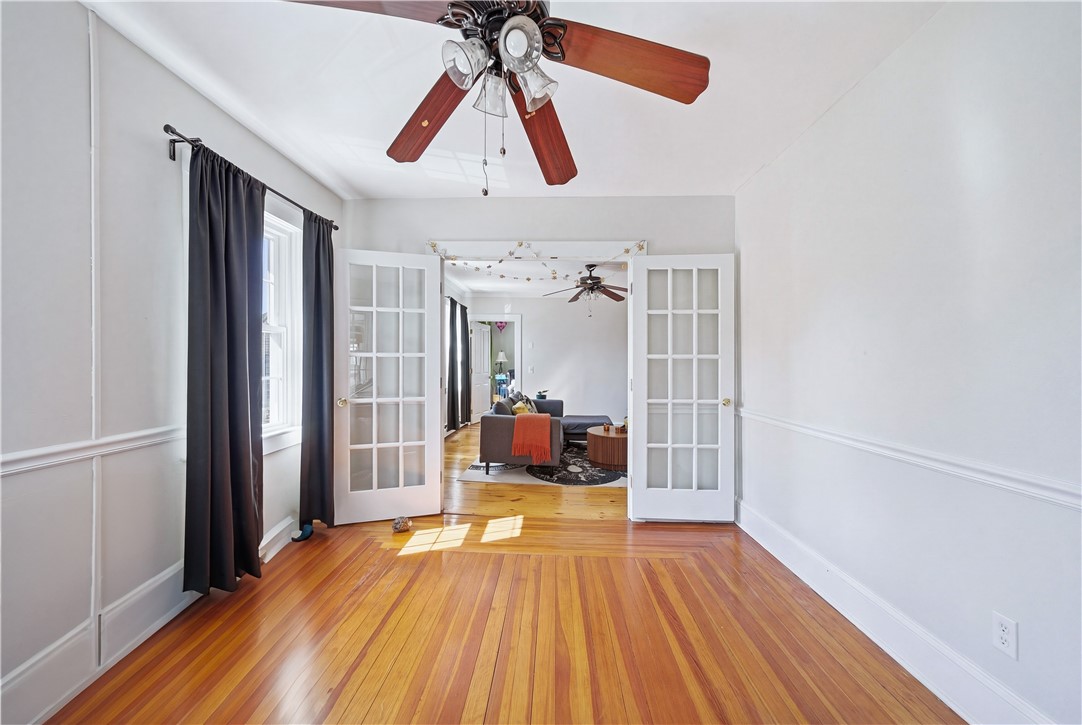 27 Barney Street Warren, RI 02885 - Photo 22 of 39 Second floor dining room