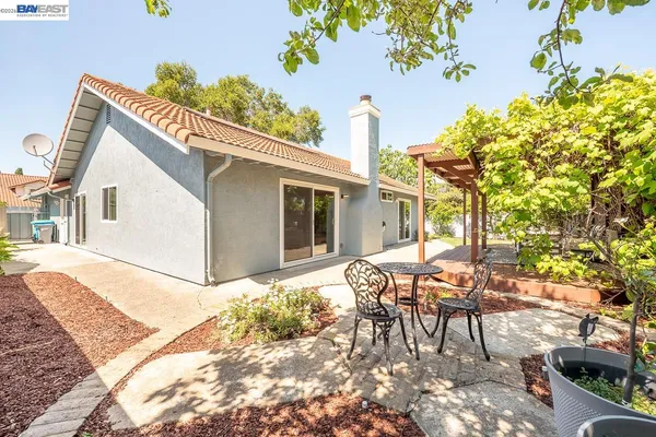 $1,575,000 | 4566 Fellows Street, Union City, CA 94587