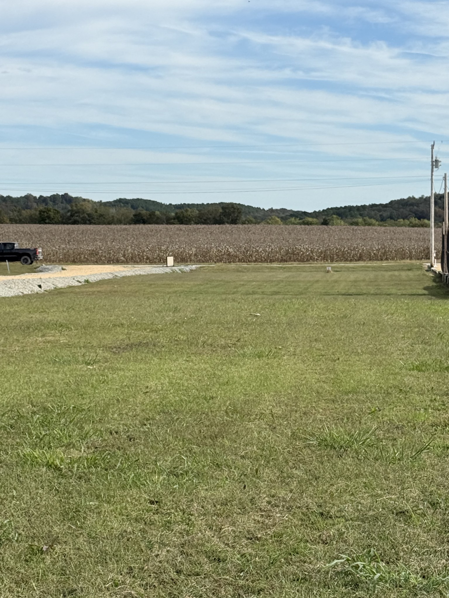 313 Hardin Bottom River Road Clifton, TN 38425 - Photo 13 of 21 a view of an ocean