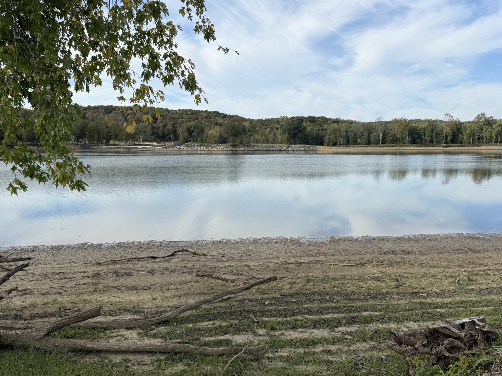 313 Hardin Bottom River Road Clifton, TN 38425 - Photo 5 of 21 a view of a lake view