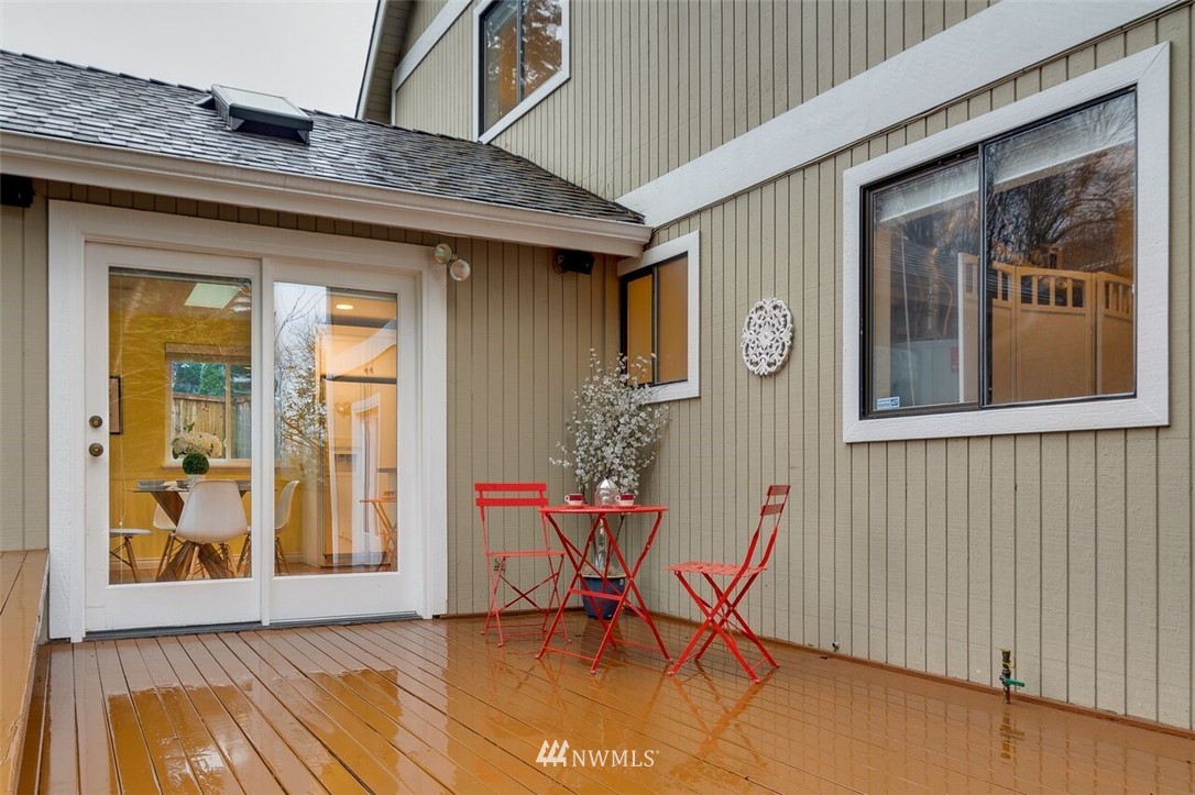 10038 Northeast 197th Street Bothell, WA 98011 - Photo 21 of 22