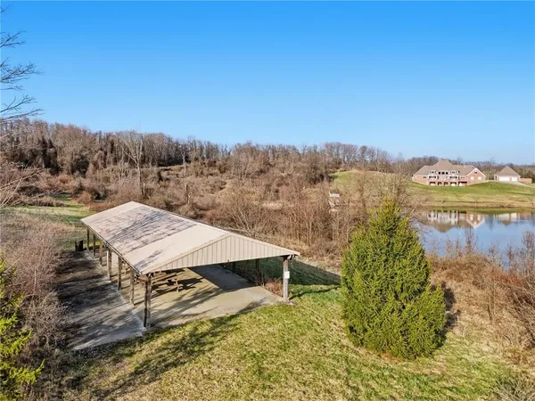 $6,995,000 | 308 Sutherland Drive, Venetia, PA 15367