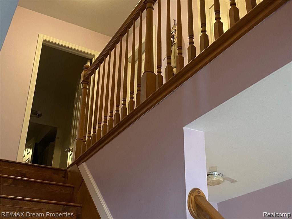 1011 Foothill Drive Canton, MI 48188 - Photo 10 of 35