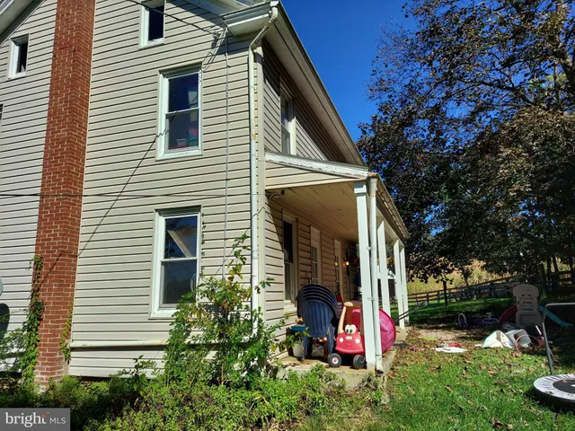 $1,500 | 180 Kendale Road, Red Lion, PA 17356