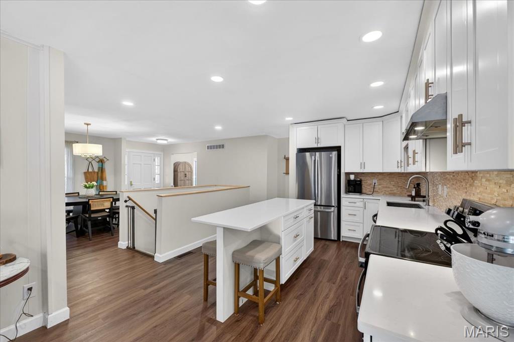 910 Dickson Street St. Louis, MO 63122 - Photo 12 of 43