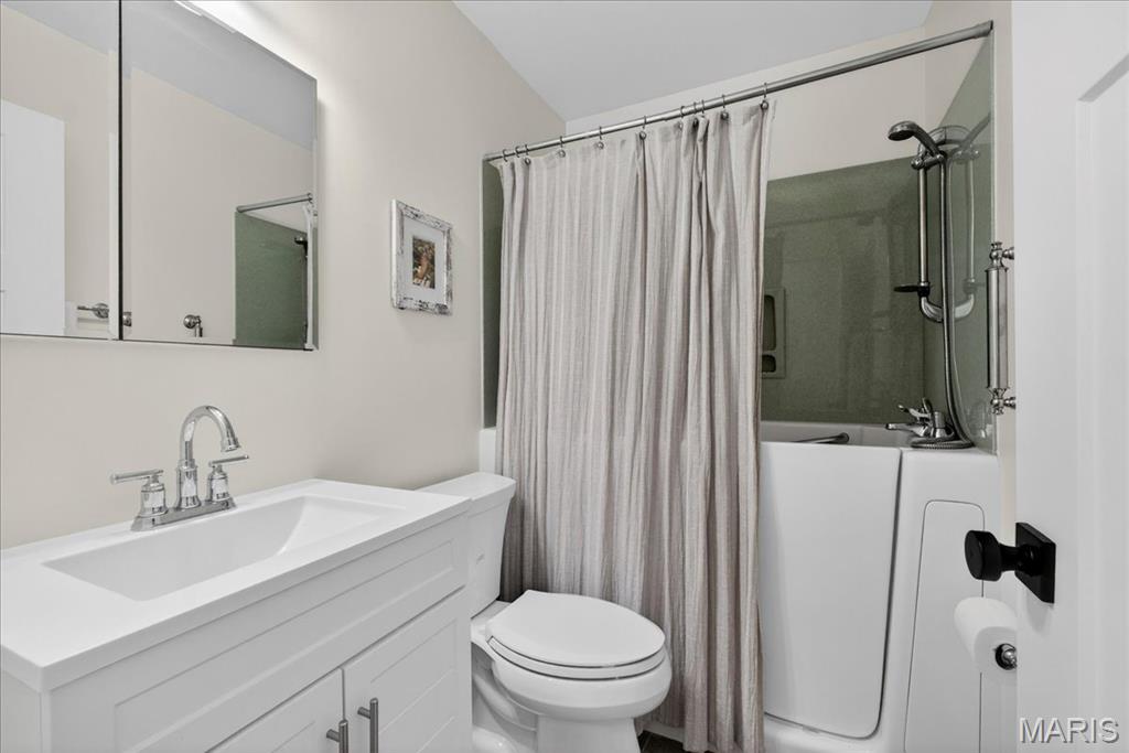 910 Dickson Street St. Louis, MO 63122 - Photo 19 of 43