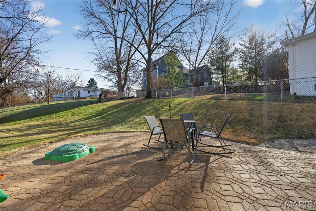 910 Dickson Street St. Louis, MO 63122 - Photo 33 of 43