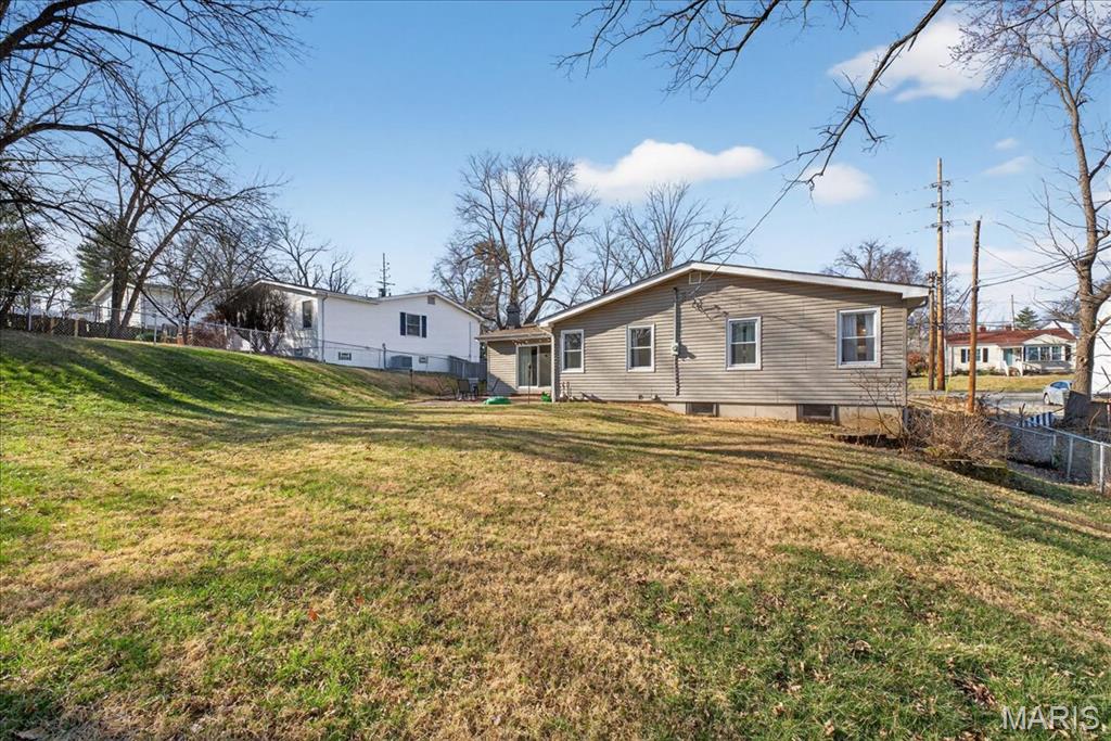 910 Dickson Street St. Louis, MO 63122 - Photo 35 of 43