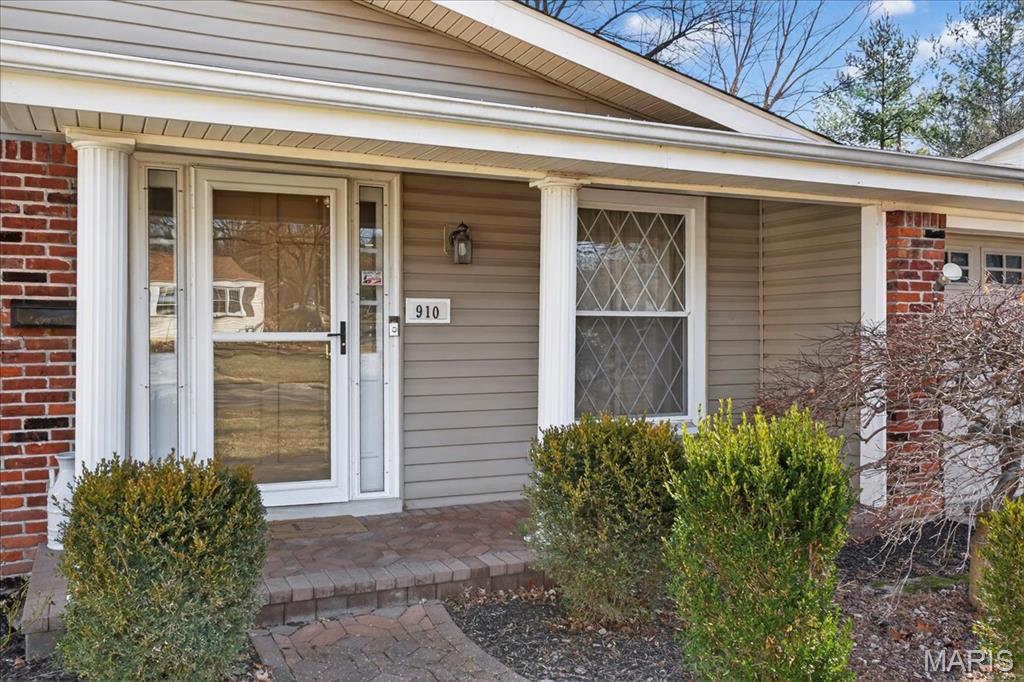 910 Dickson Street St. Louis, MO 63122 - Photo 5 of 43