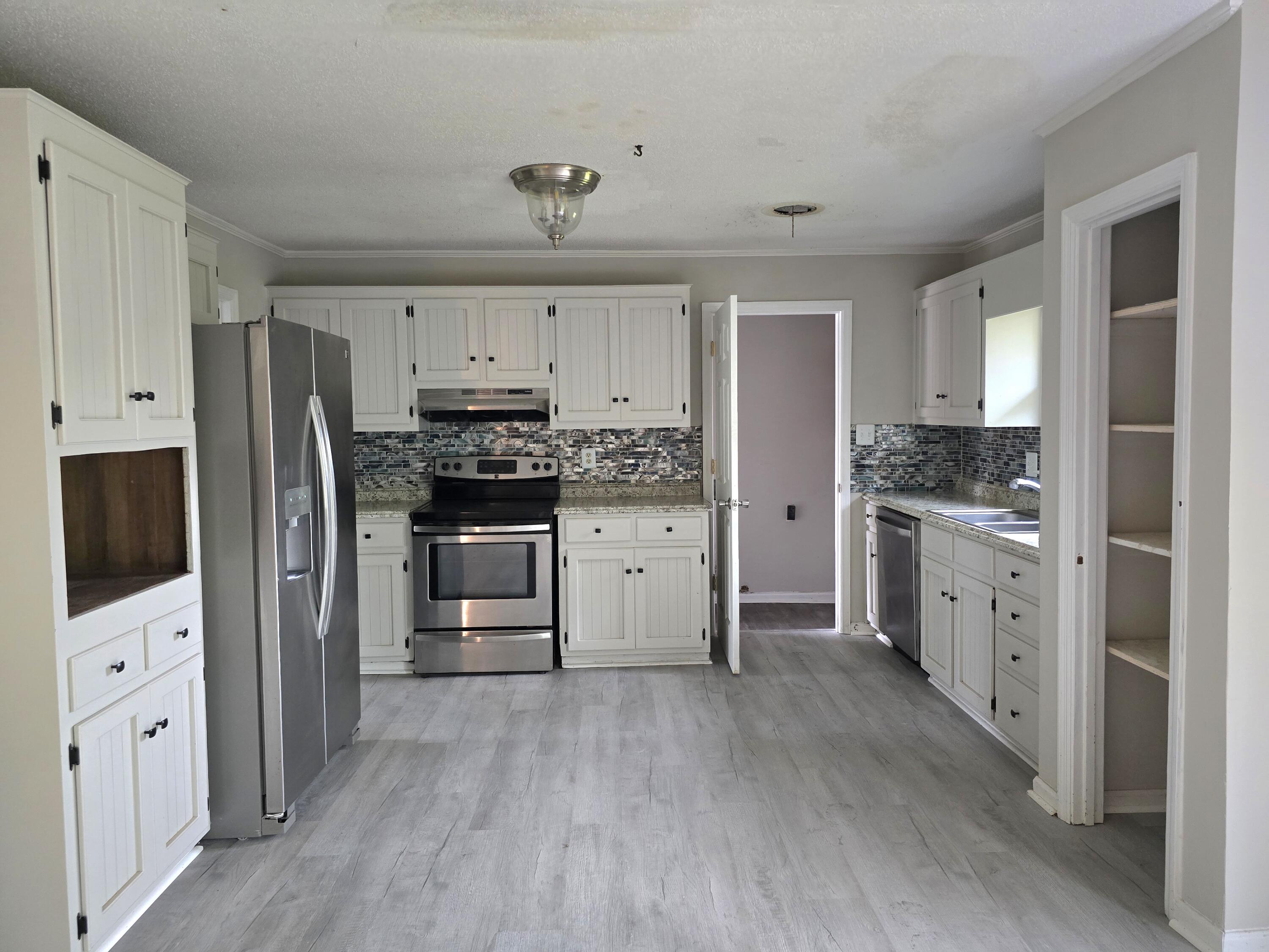 361 Paces Ferry Road Martinez, GA 30907 - Photo 4 of 15 20250804_103543