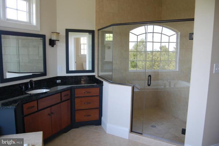 6954 North Clifton Road Frederick, MD 21702 - Photo 13 of 25 Master Bath #2