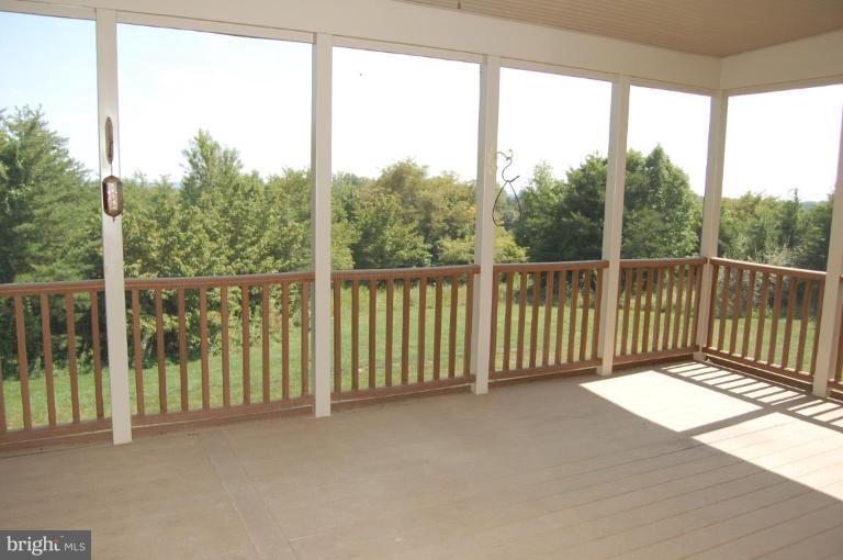 6954 North Clifton Road Frederick, MD 21702 - Photo 16 of 25 Porch