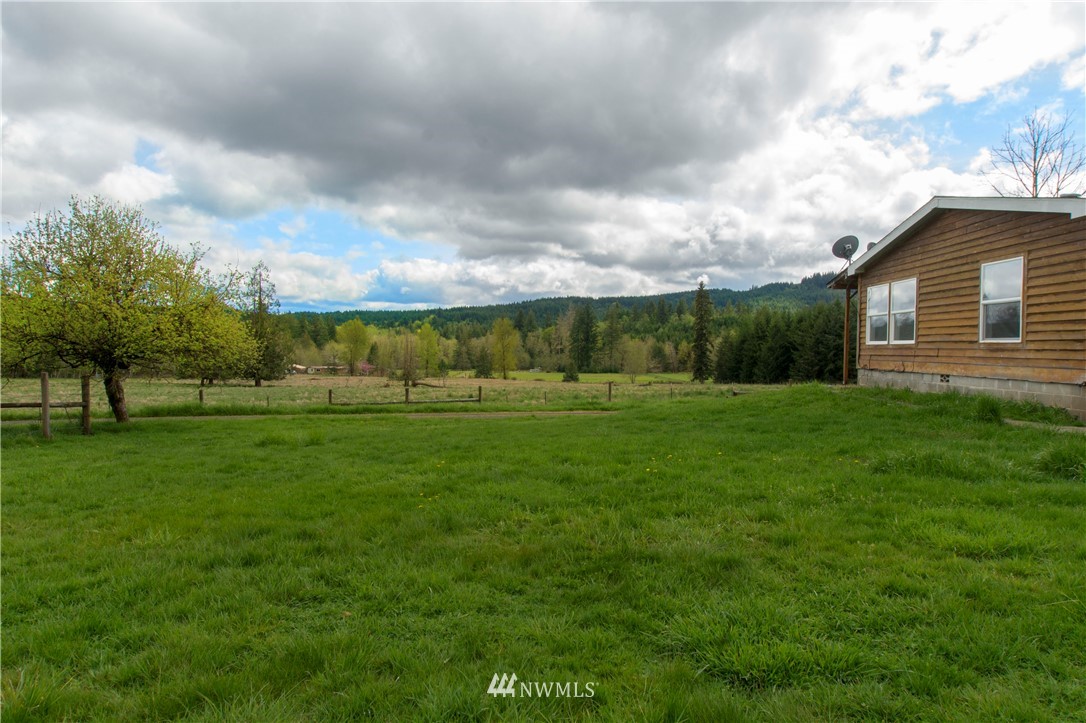 196 Barton Road Rochester, WA 98579 - Photo 29 of 35