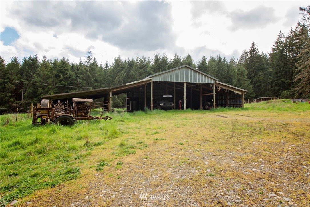 196 Barton Road Rochester, WA 98579 - Photo 32 of 35
