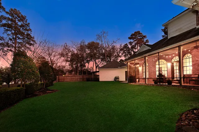 $579,900 | 24635 West Kingscrest Circle, Spring, TX 77389