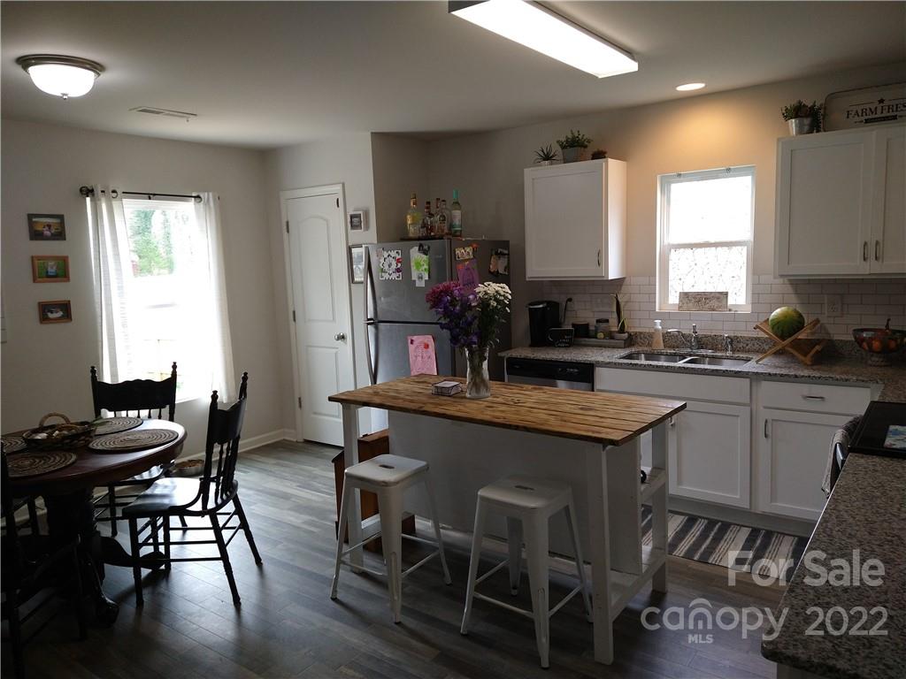 903 Mathis Avenue Salisbury, NC 28146 - Photo 5 of 28 Gallery Image 5