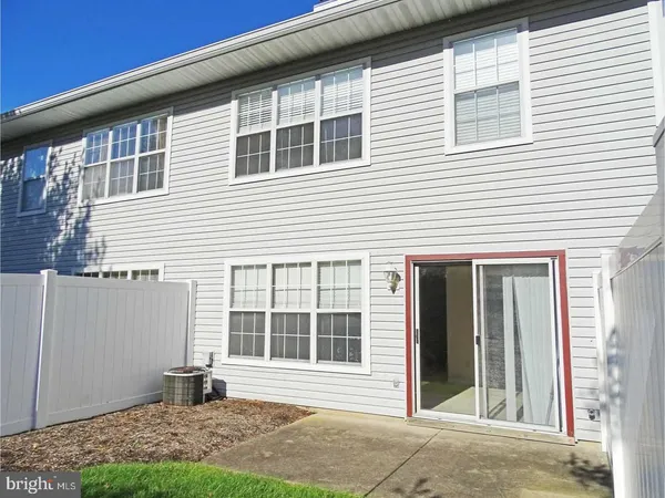 $2,800 | 1804 Lynbrooke Drive, Yardley, PA 19067