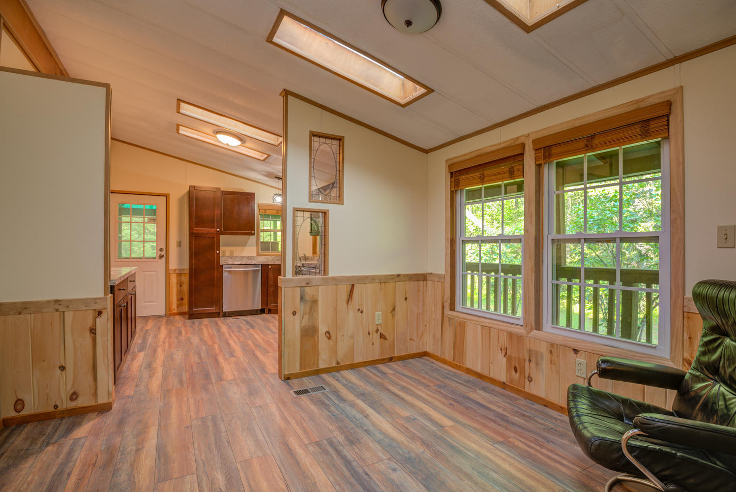 122 Proctor Road Arundel, ME 04046 - Photo 9 of 40 122 Proctor Rd Arundel ME-large-008-026-