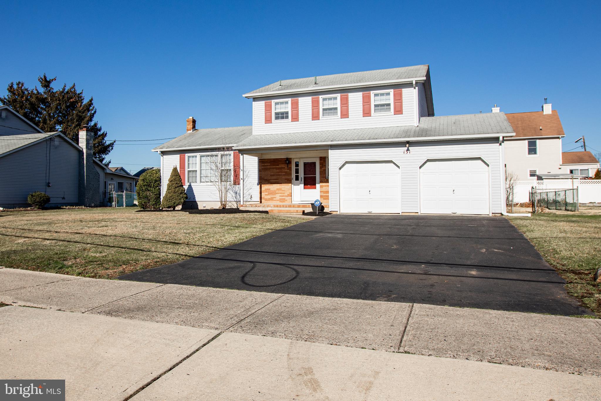 131 Hempstead Road Hamilton, NJ 08610 - Photo 3 of 36