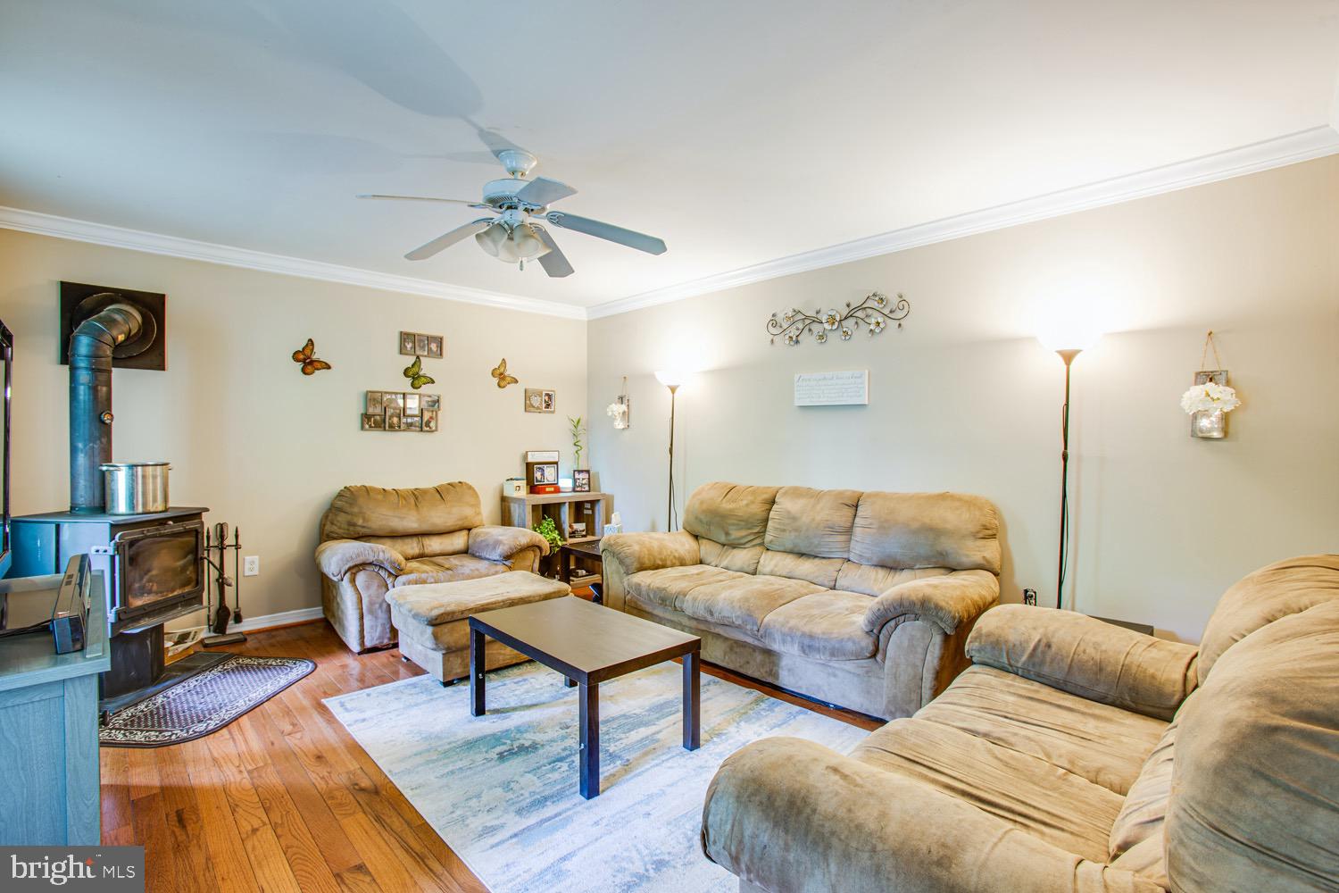 6107 Glebe Run Road Partlow, VA 22534 - Photo 8 of 55 Family Room