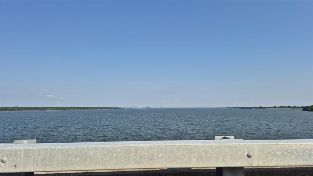 691 Farmer Road Ennis, TX 75119 - Photo 3 of 18 a view of ocean