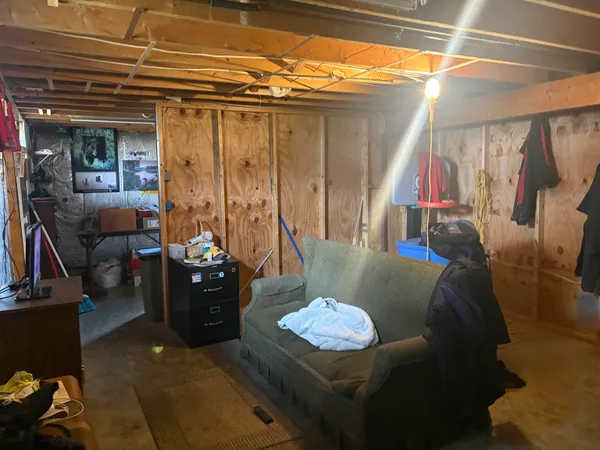 $595,000 | 7 Chelsea Road, Essex Junction, VT 05452