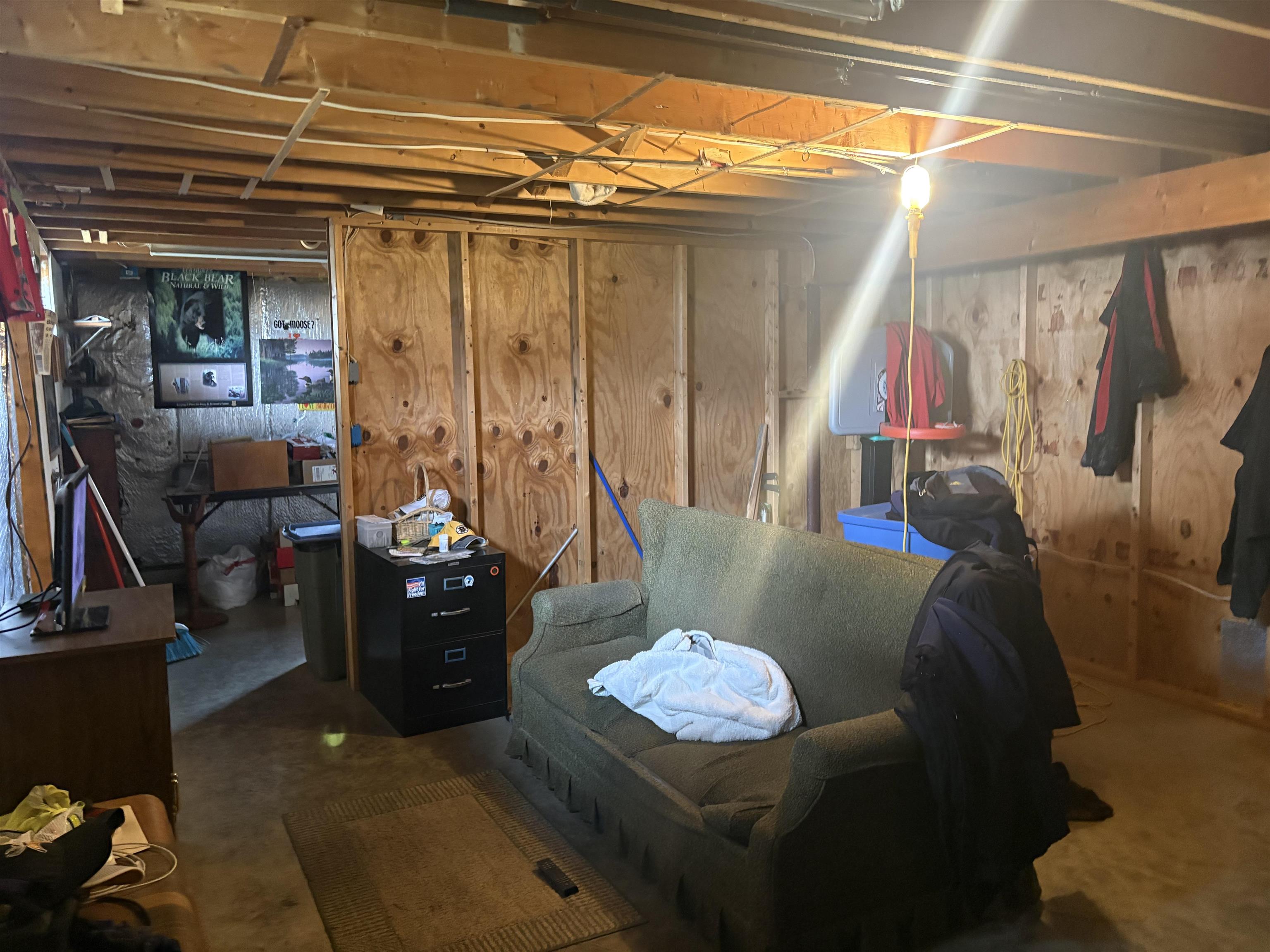 7 Chelsea Road Essex Junction, VT 05452 - Photo 21 of 25