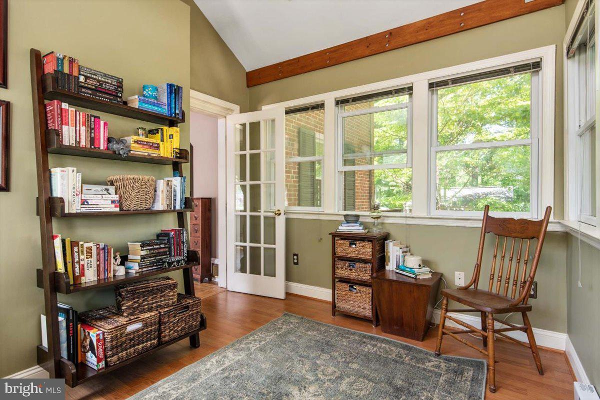 1517 Forest Glen Road Silver Spring, MD 20910 - Photo 12 of 37