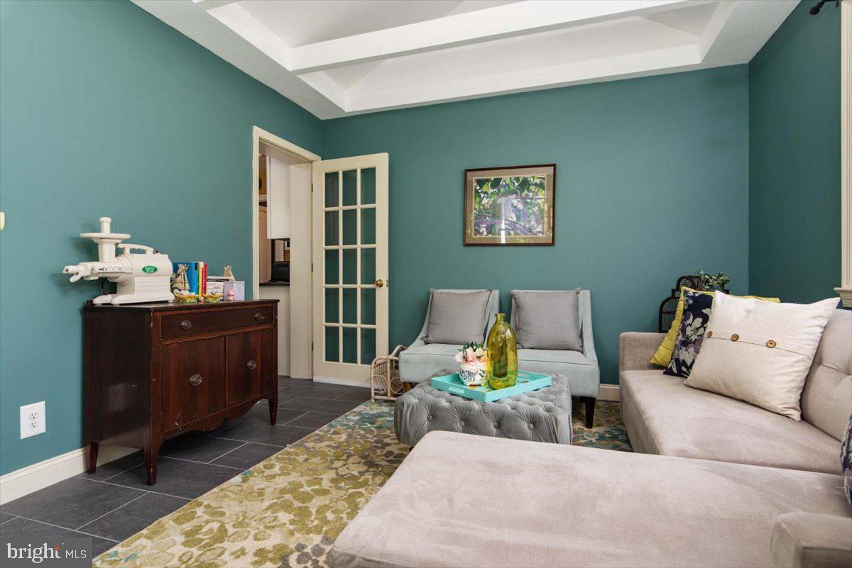 1517 Forest Glen Road Silver Spring, MD 20910 - Photo 18 of 37