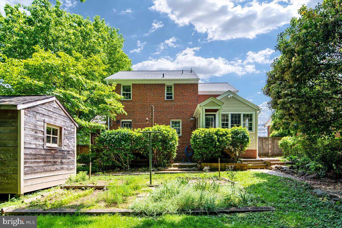 1517 Forest Glen Road Silver Spring, MD 20910 - Photo 35 of 37