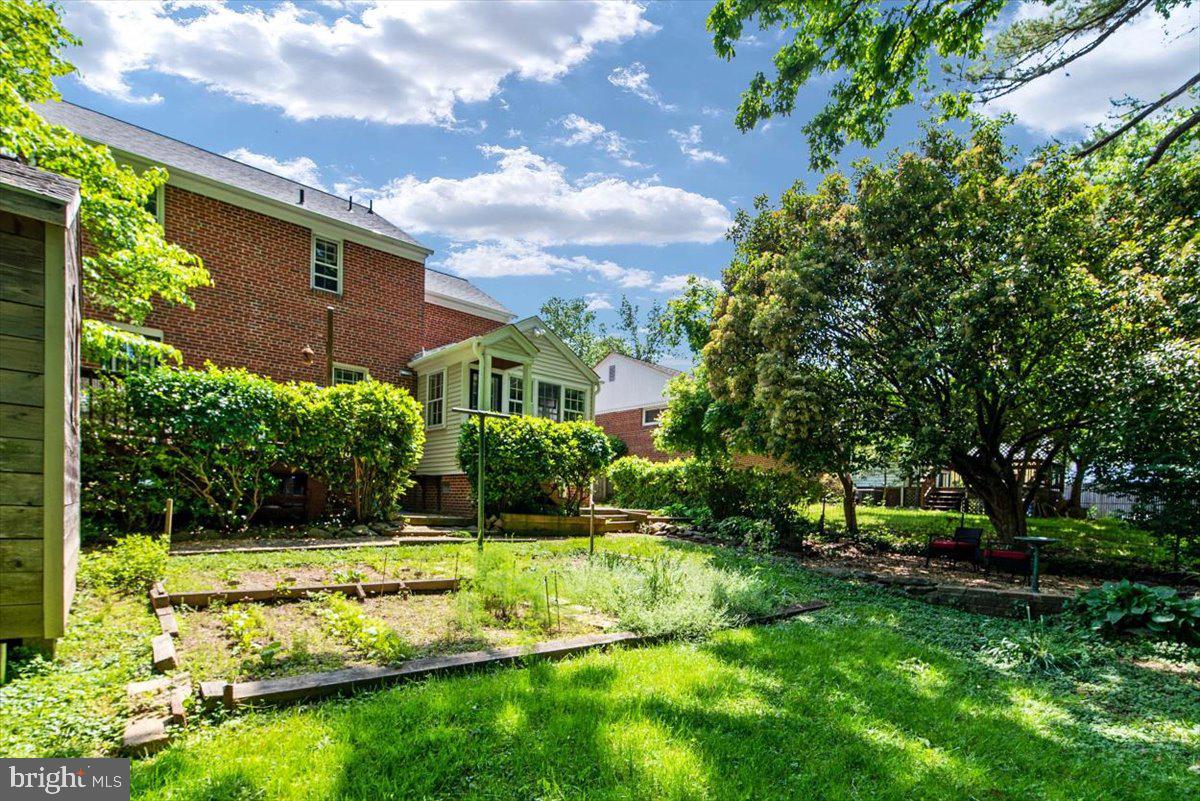 1517 Forest Glen Road Silver Spring, MD 20910 - Photo 36 of 37