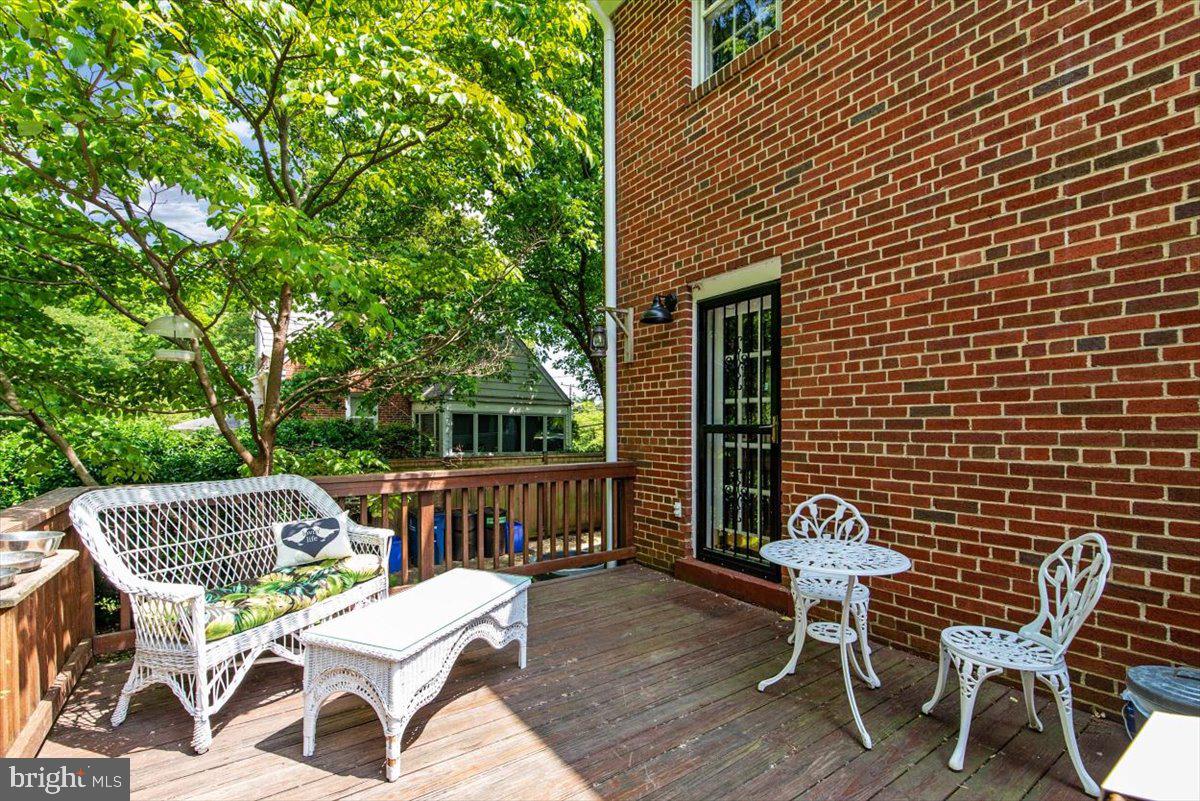 1517 Forest Glen Road Silver Spring, MD 20910 - Photo 6 of 37