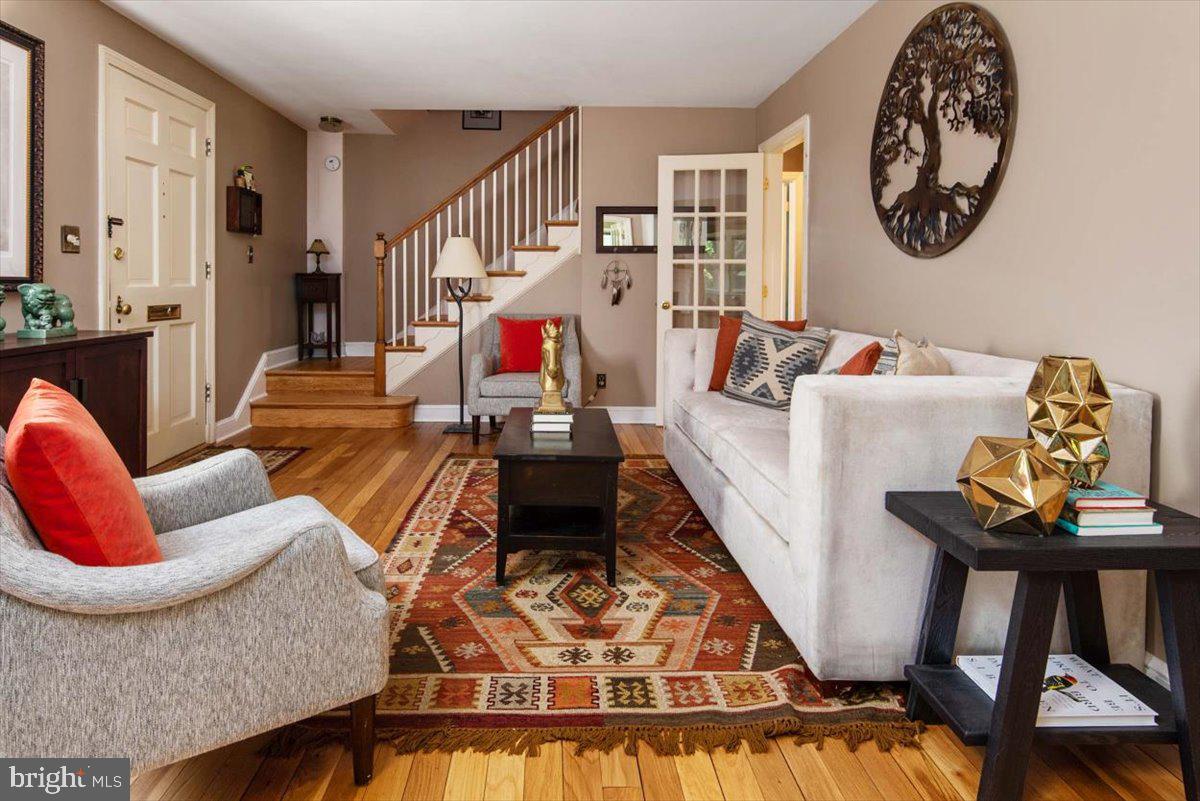 1517 Forest Glen Road Silver Spring, MD 20910 - Photo 9 of 37