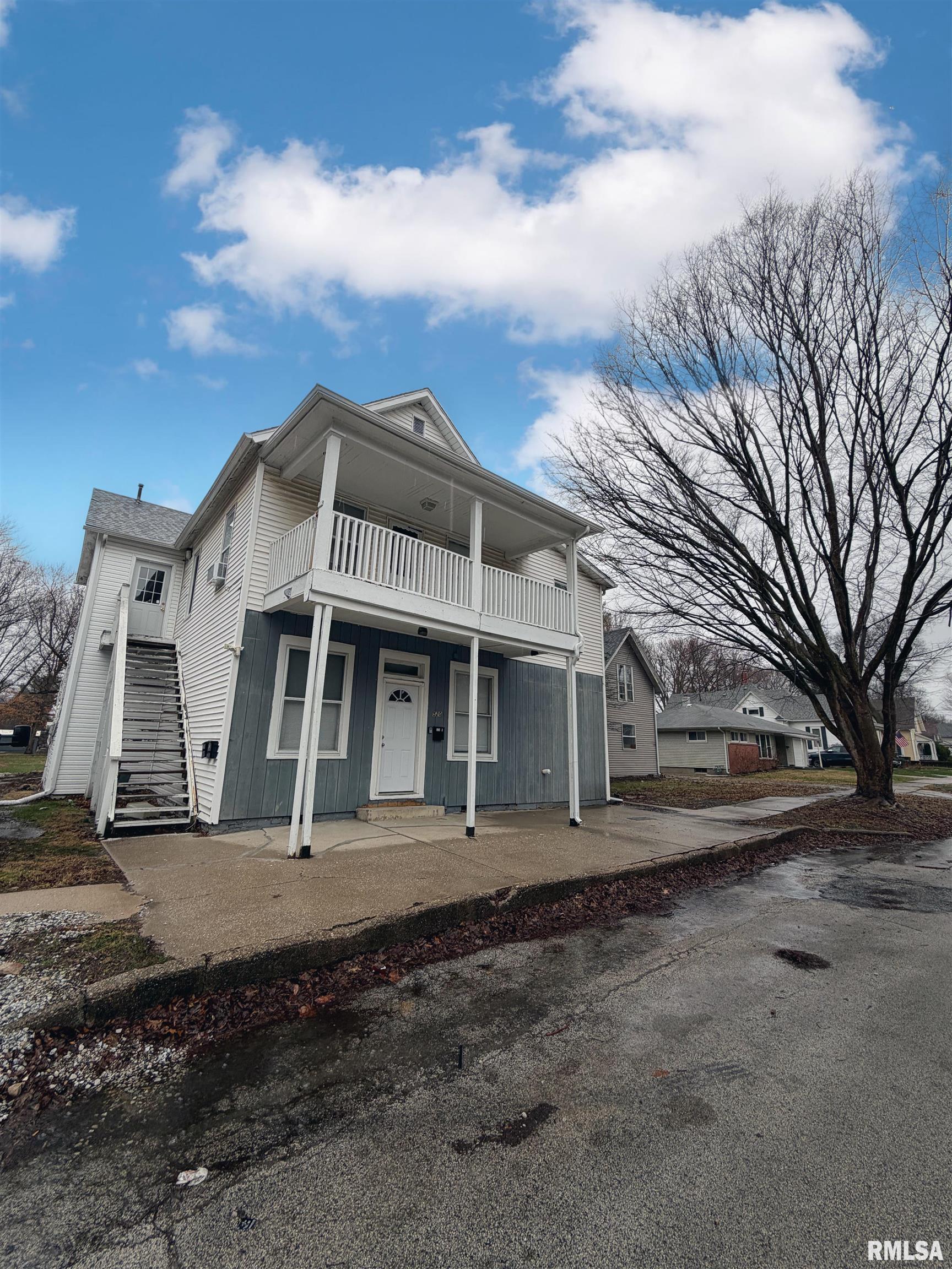 520 South Johnson Street Macomb, IL 61455 - Photo 2 of 4