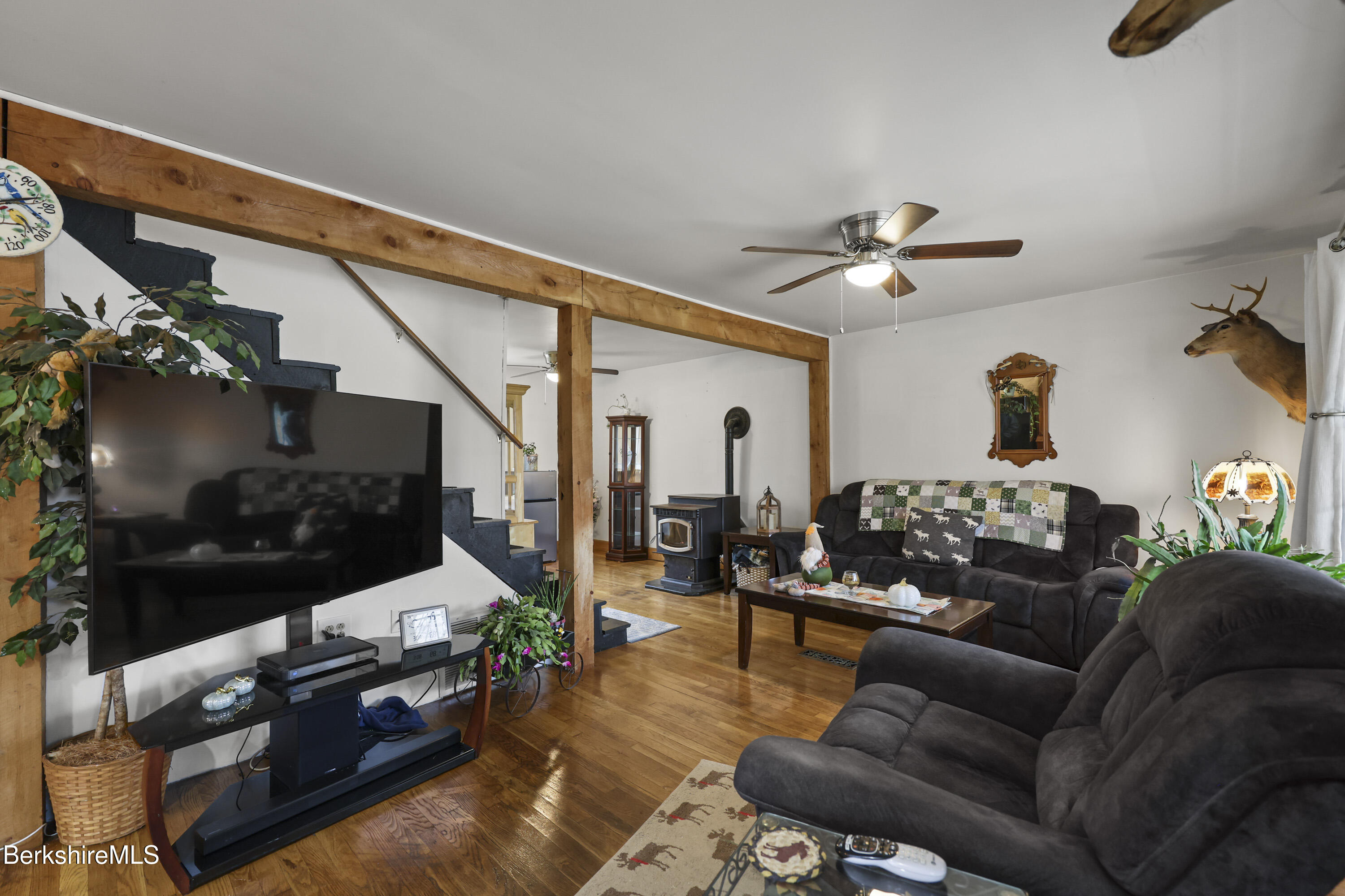86 Hickingbotham Road Peru, MA 01235 - Photo 26 of 52 Living Room