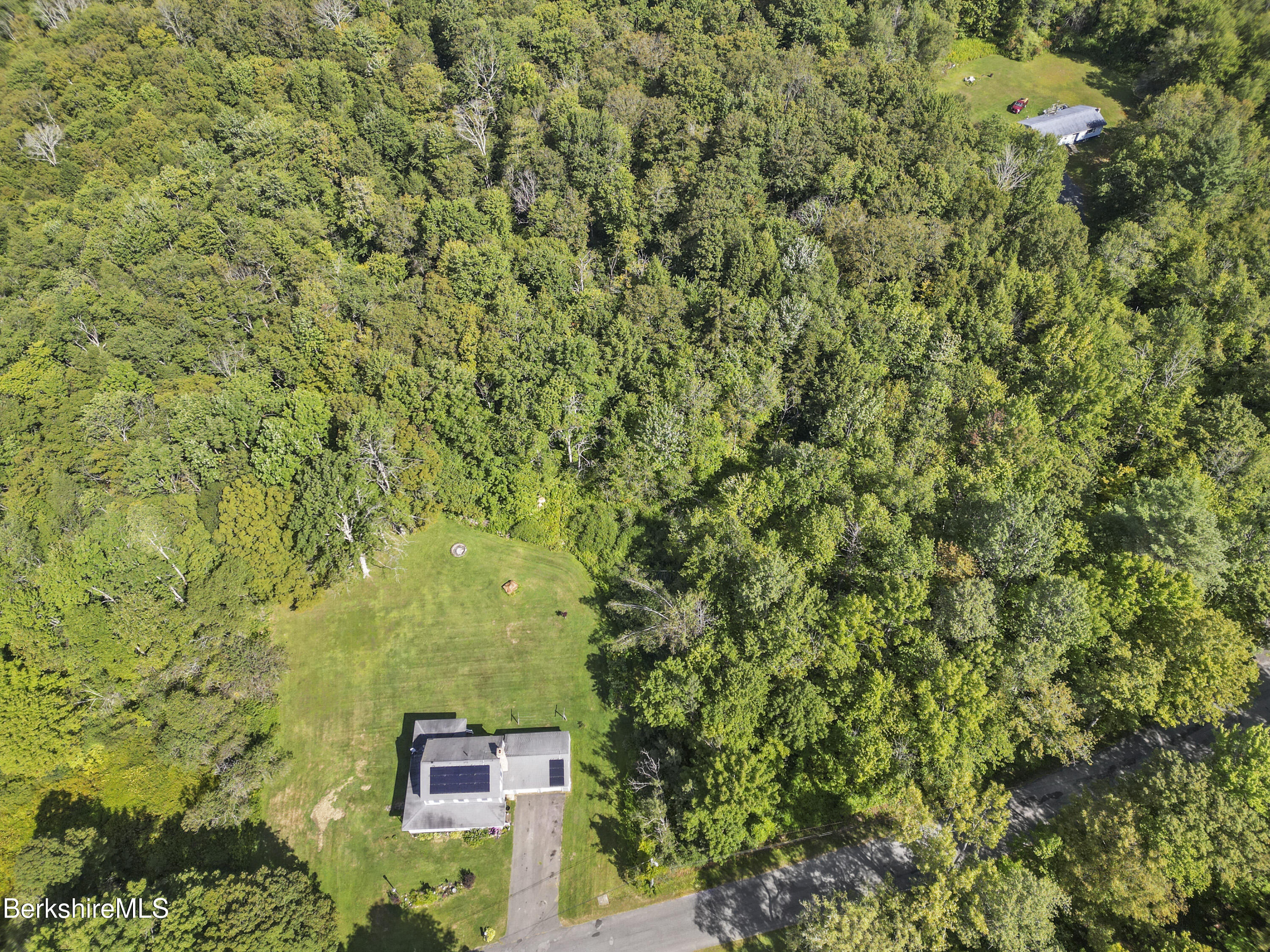86 Hickingbotham Road Peru, MA 01235 - Photo 49 of 52 Aerial View
