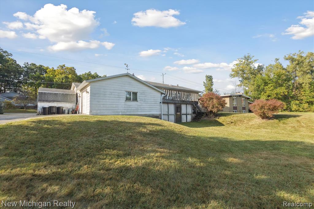 4272 Owen Road Fenton, MI 48430 - Photo 37 of 60