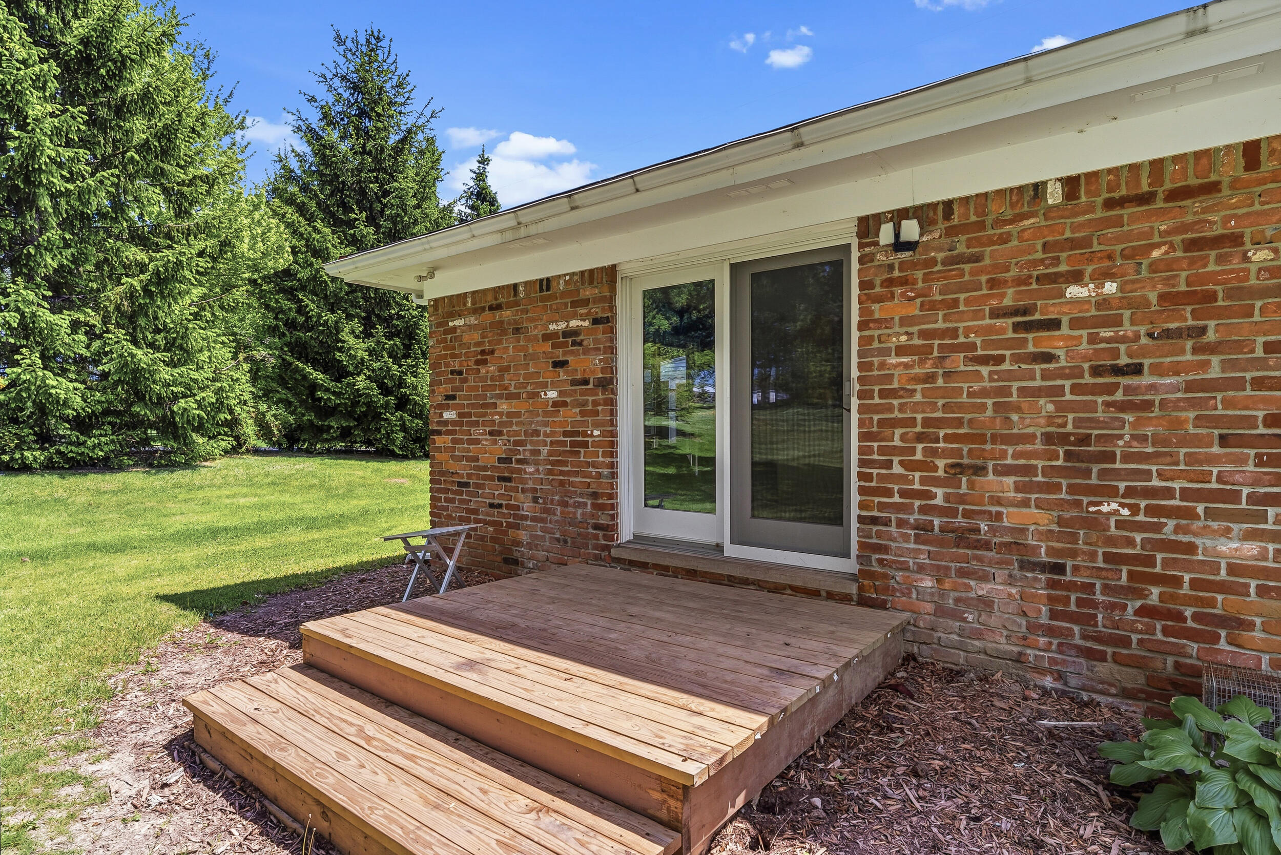 4241 East Cook Road Grand Blanc, MI 48439 - Photo 42 of 43 Back Deckl