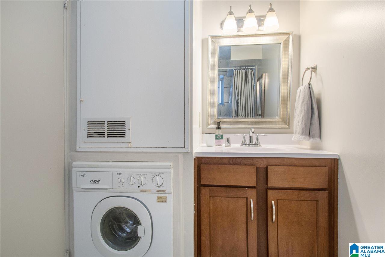2990 Rhodes Circle South, Unit 110 Birmingham, AL 35205 - Photo 17 of 21