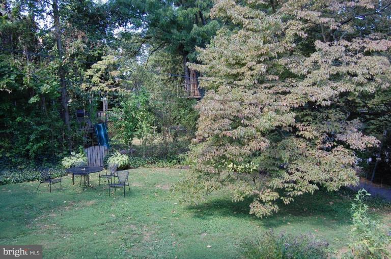 4 Longwood Road Baltimore, MD 21210 - Photo 23 of 23 a green field with lots of trees